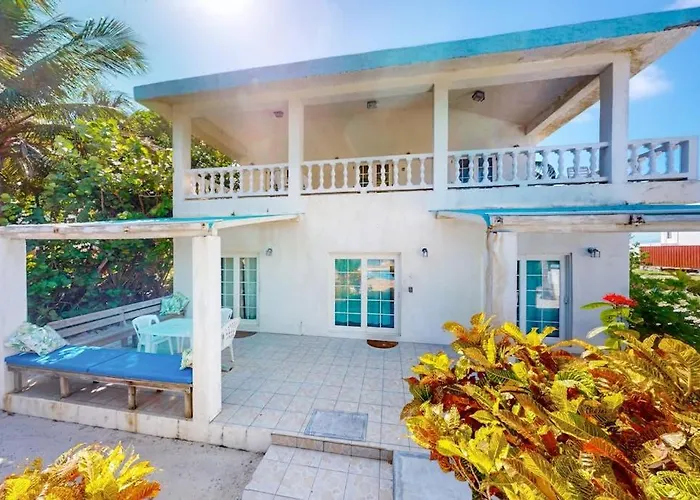Villa View The Blue Whole House Gold Standard Certified
